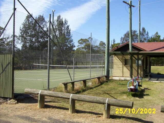 Nelligen's Tennis Court and Clubhouse